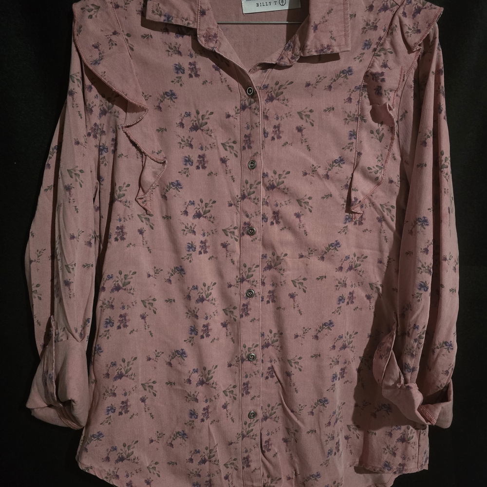 Delicate Floral Ruffle Blouse